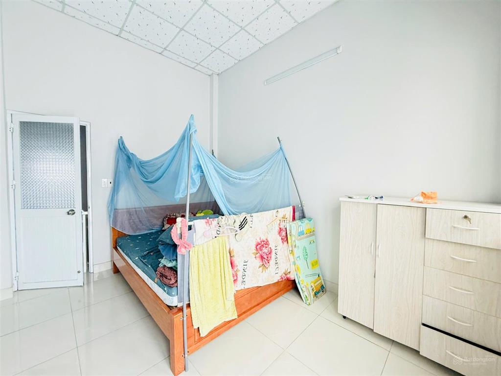Nhà shr 3pn đúc 2 tầng lầu ngay ht45 sát metro q12