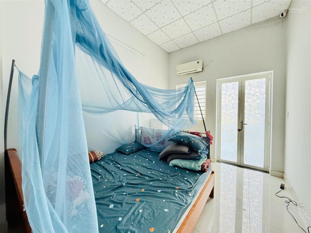 Nhà shr 3pn đúc 2 tầng lầu ngay ht45 sát metro q12