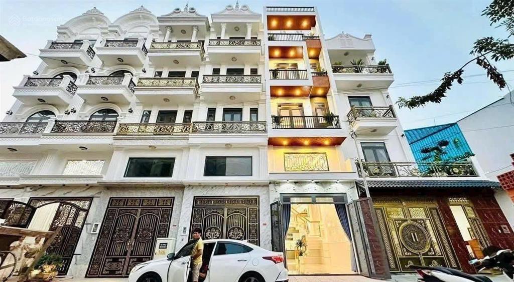 Nhà phố khu vip nguyễn ảnh thủ  57m2 đúc 1 lửng 3 lầu đường thông 8m vỉa hè
