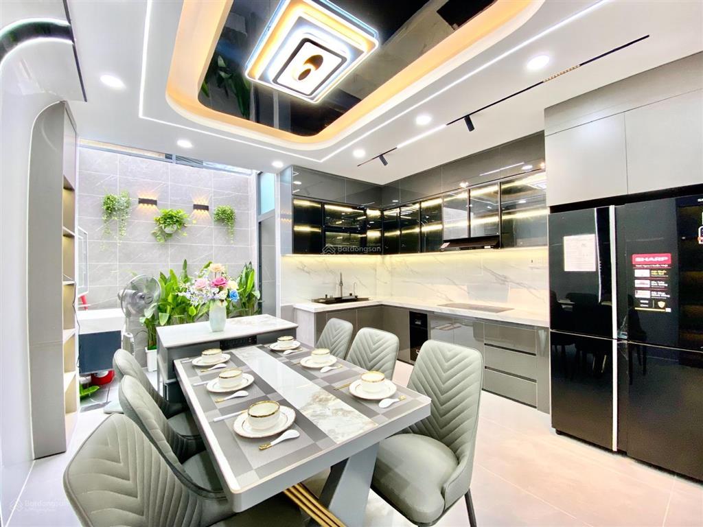 1/ hxh 6m lê văn khương 4,5m x 13m đúc 1 lửng 3 lầu full nội thất