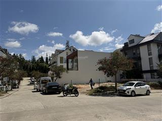 Lô góc khu golf valley đà lạt, 245m2, 41 tỷ