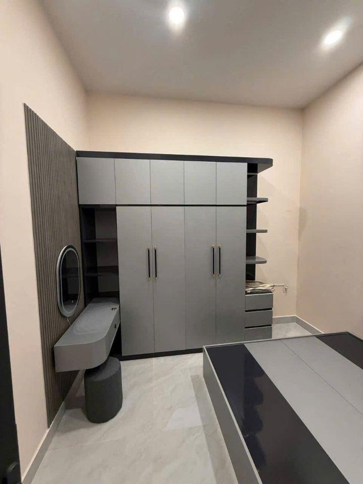 Chủ Ngộp Giảm Sâu Căn 174m² Ngay Trục Đường Lớn Đông Hòa, Tặng Full Nội Thất Xịn - 7.6 Tỷ (TL)
