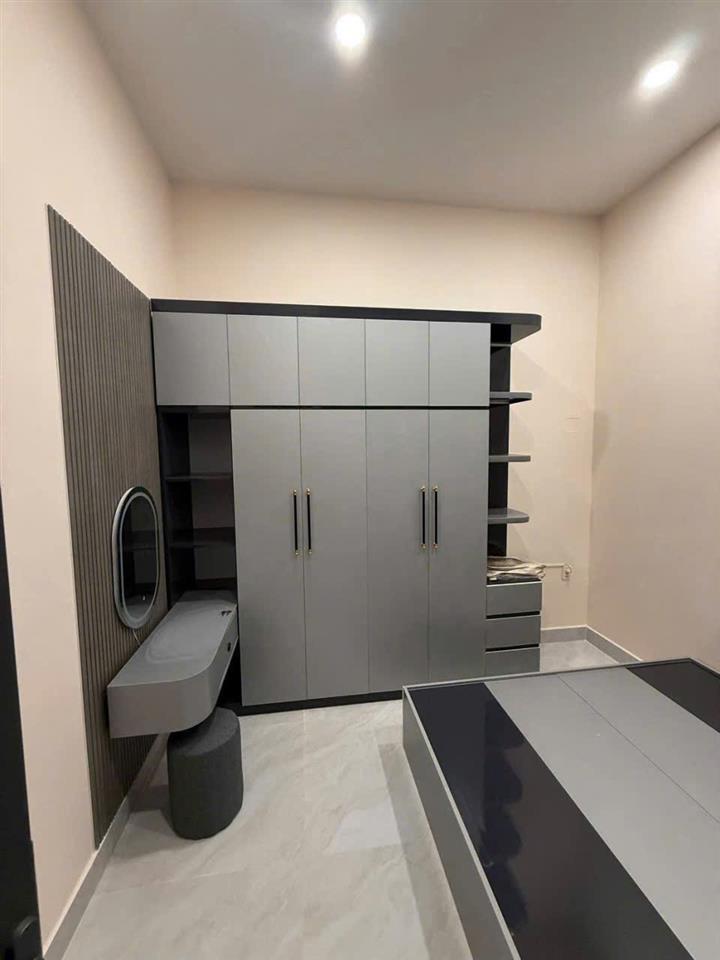 Chủ Ngộp Giảm Sâu Căn 174m² Ngay Trục Đường Lớn Đông Hòa, Tặng Full Nội Thất Xịn - 7.6 Tỷ