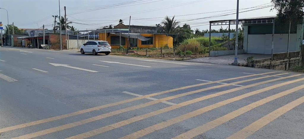 2000 m2 ĐẤT Ở ĐÔ THỊ – MẶT TIỀN ĐẠI LỘ ĐT 818 - GIÁ ĐẤT NGỘP. GIÁ CHỈ: 15 TỶ