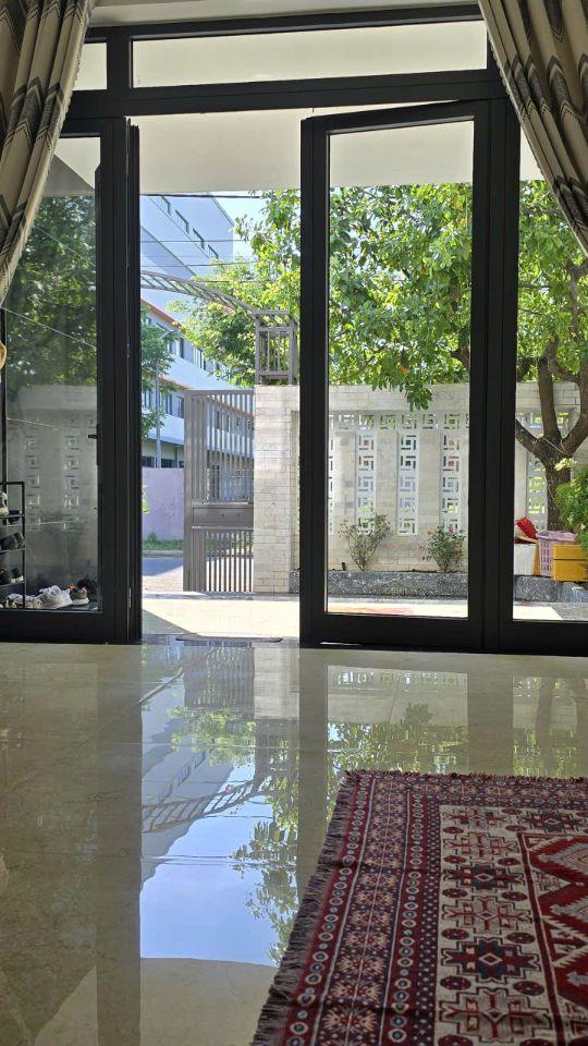 CHÍNH CHỦ BÁN GẤP BIỆT THỰ BIỂN ĐÀ NẴNG – GIÁ CHỈ 11,5 TỶ – DÒNG TIỀN CHO THUÊ HƠN 30 TRIỆU/THÁNG