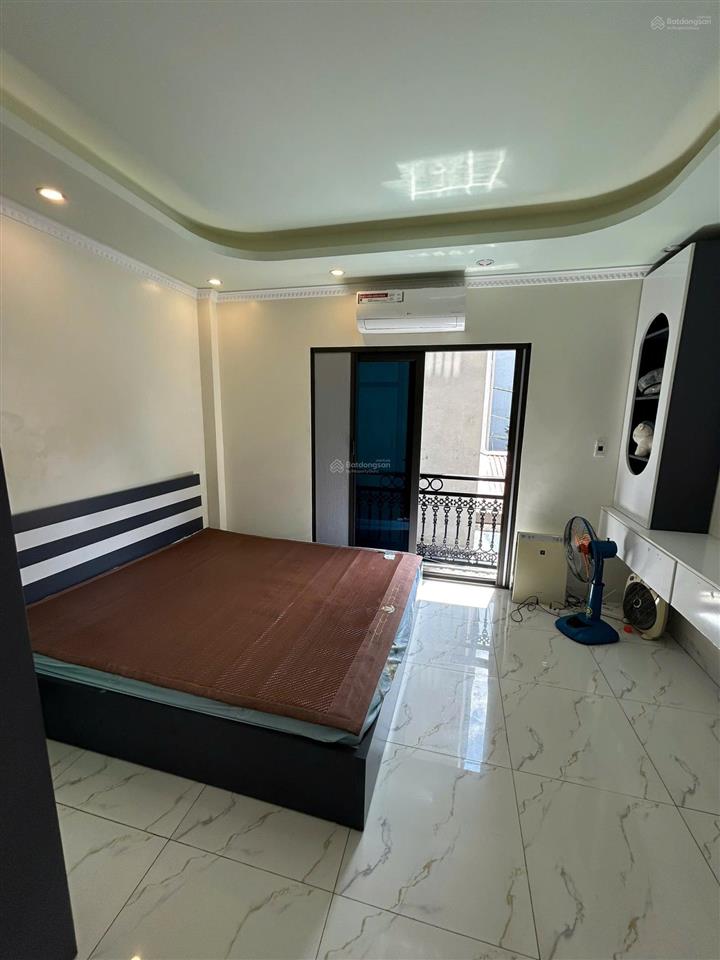 Bán nhà chính chủ 64,8m 6 phòng có thể kinh doanh dòng tiền
