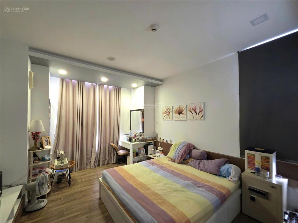 Bán căn 3 phòng ngủ 2wc 100m2 có sổ rồi 9.3 tỷ view thoáng đẹp chung cư novaland garden gate