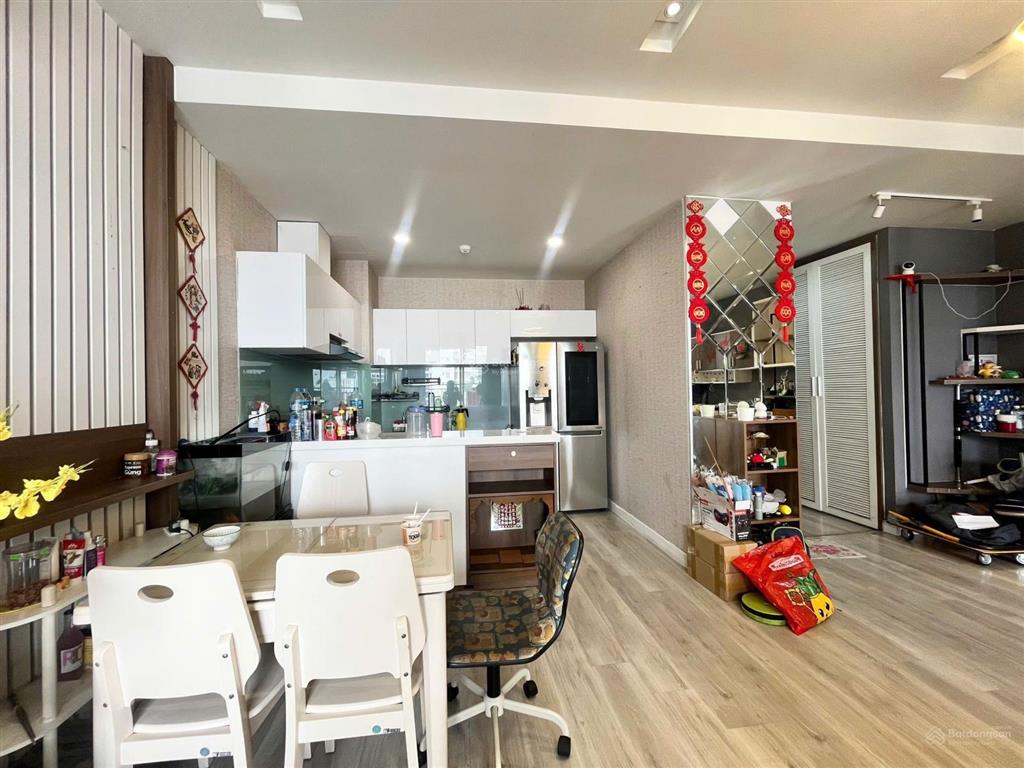 103m2 phòng khách rộng chỉ làm 2 phòng ngủ 2wc view đông giá 8.6 tỷ chung cư botanica premier