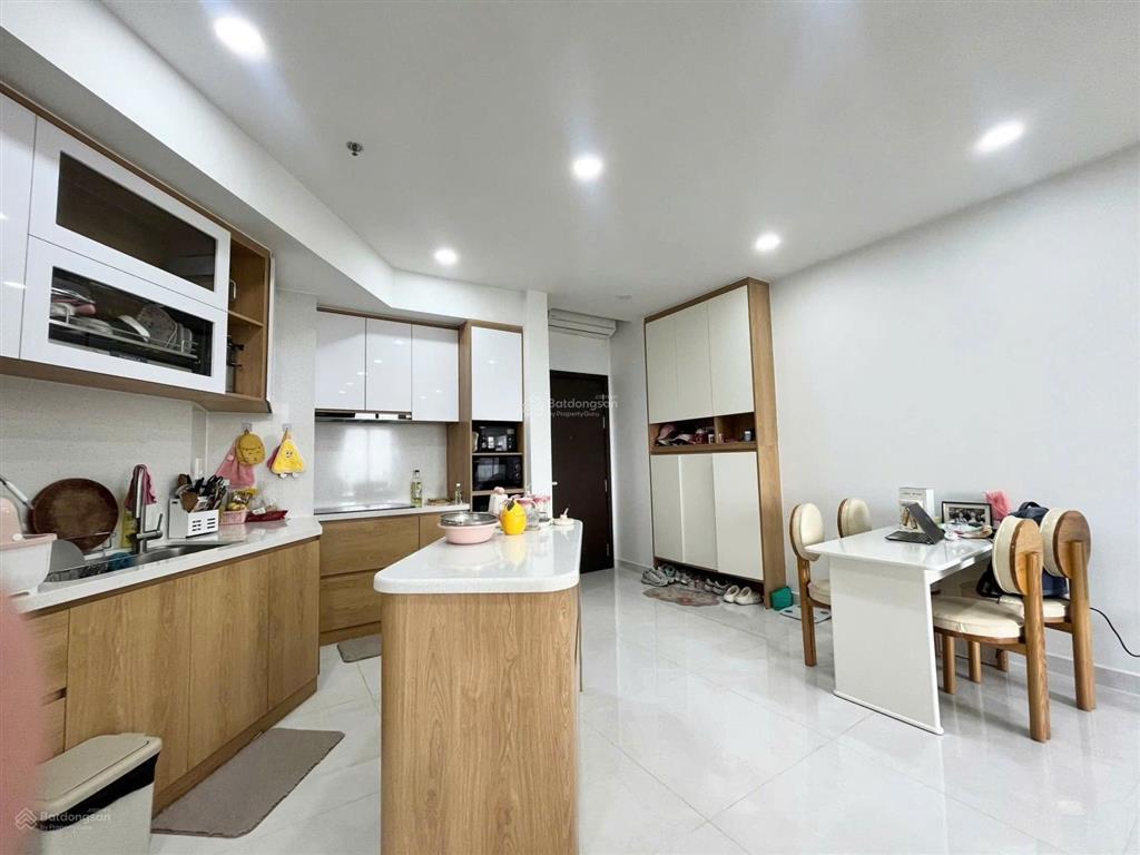 2 phòng ngủ 77m2 có sổ view toàn công viên nhà y hình chung cư novaland garden gate khu sân bay