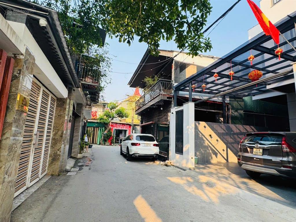 Cho thuê nhà 2 tầng ngõ nguyễn văn cừ, hưng phúc, phường trường vinh.  0986 125 ***