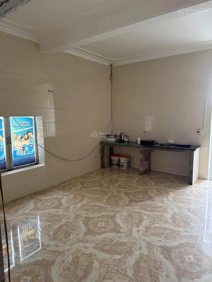 Cho thuê nhà 2 tầng gần chung cư cửa tiền, vinh tân, phường trường vinh 200m2.  0986 125 ***