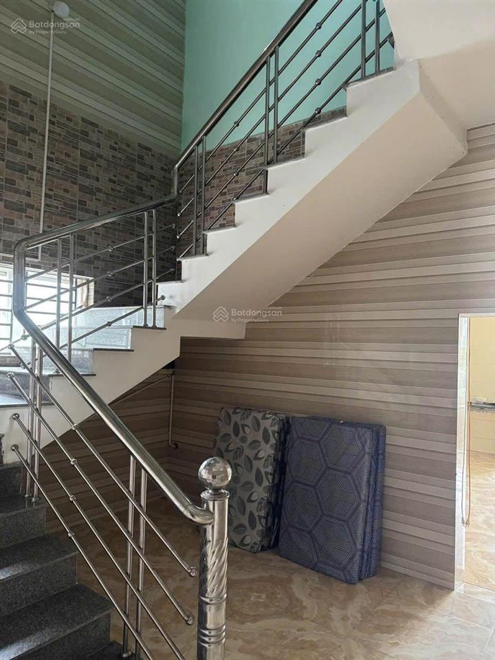 Cho thuê nhà 2 tầng gần chung cư cửa tiền, vinh tân, phường trường vinh 200m2.  0986 125 ***