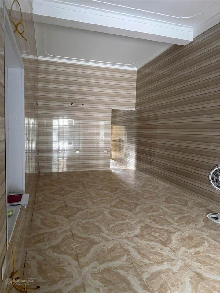 Cho thuê nhà 2 tầng gần chung cư cửa tiền, vinh tân, phường trường vinh 200m2.  0986 125 ***