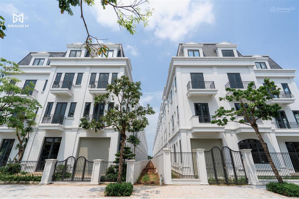 Cần bán gấp biệt thự tại solasta mansion với giá 27,5 tỷ vnd, diện tích 170m2. 0983 983 ***