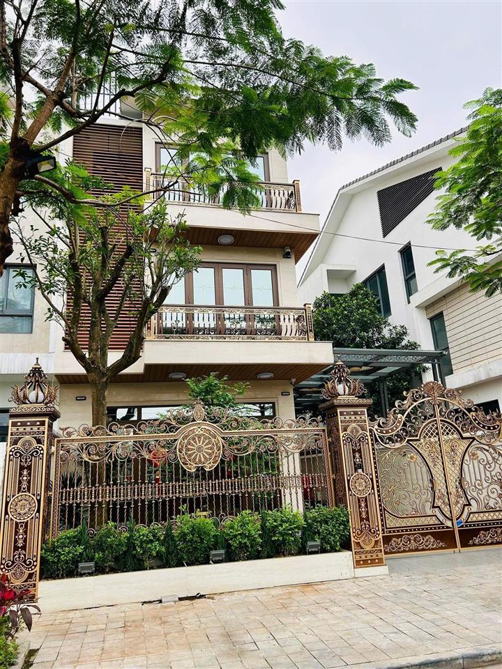 Chính chủ cần bán gấp căn biệt thự an vượng. hoàn thiện full nội thất.  0983 983 ***