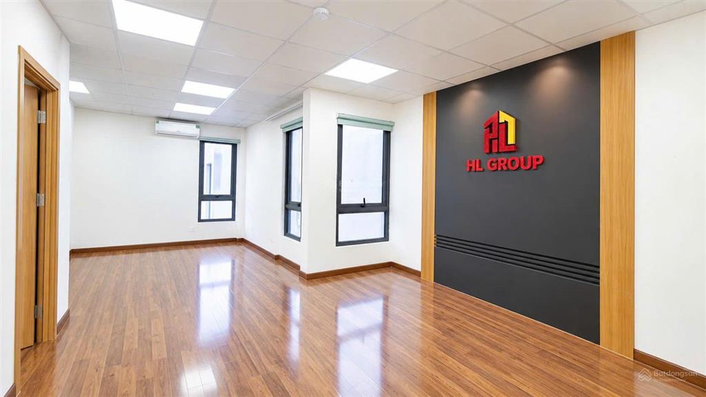 Cho thuê biệt thự dương nội. giá 25tr. hoàn thiện full nội thất. thang máy