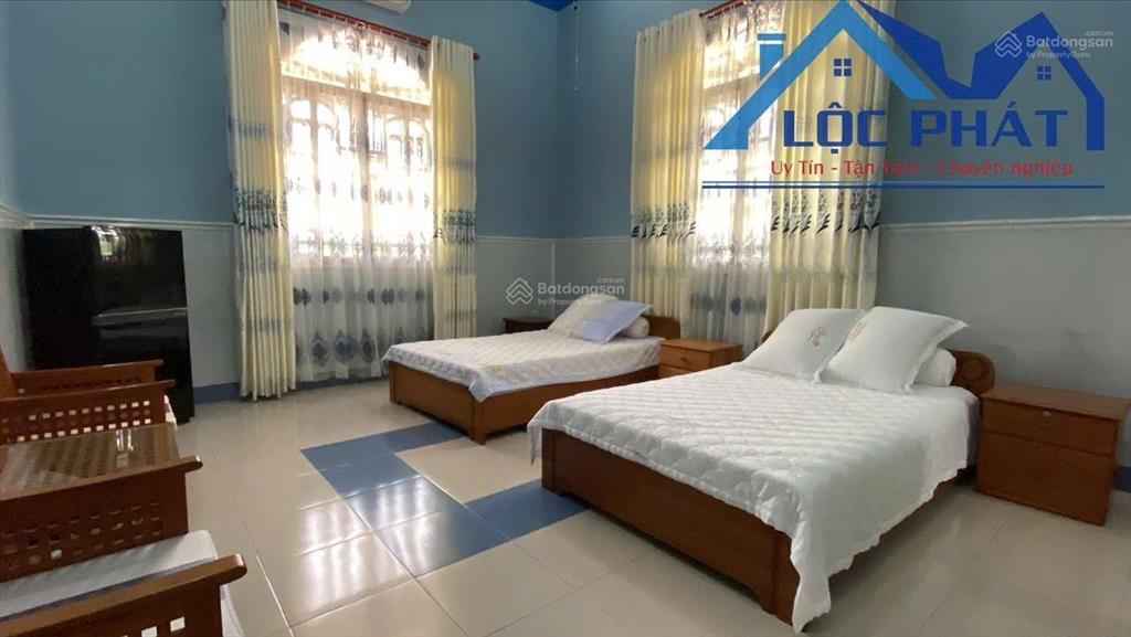 Bán gấp khu nghỉ dưỡng tại thị xã phú mỹ, bà rịa vũng tàu, 4300m2, giá giảm mạnh còn 17 tỷ
