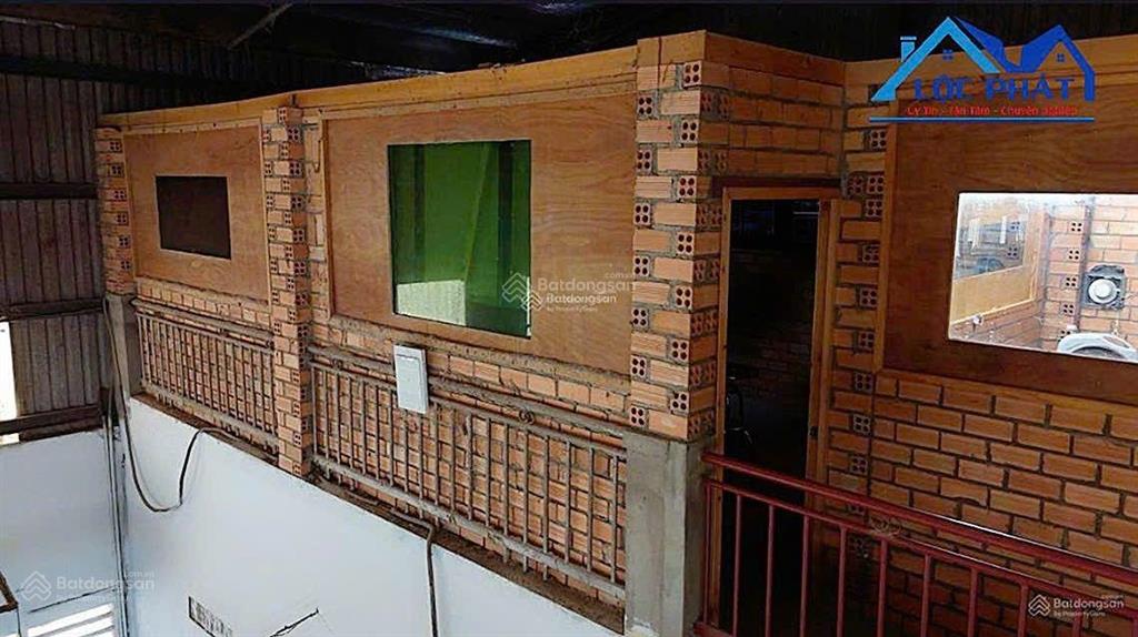 Bán đất và nhà xưởng 2,6 ha tại định quán đồng nai giá chỉ 36 tỷ.  0933 725 ***