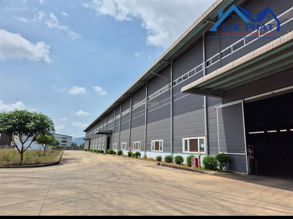 Bán nhà xưởng kcn châu đức hcm, 19200m2 đã đóng thuế 1 lần giá 104 tỷ  0933 725 ***
