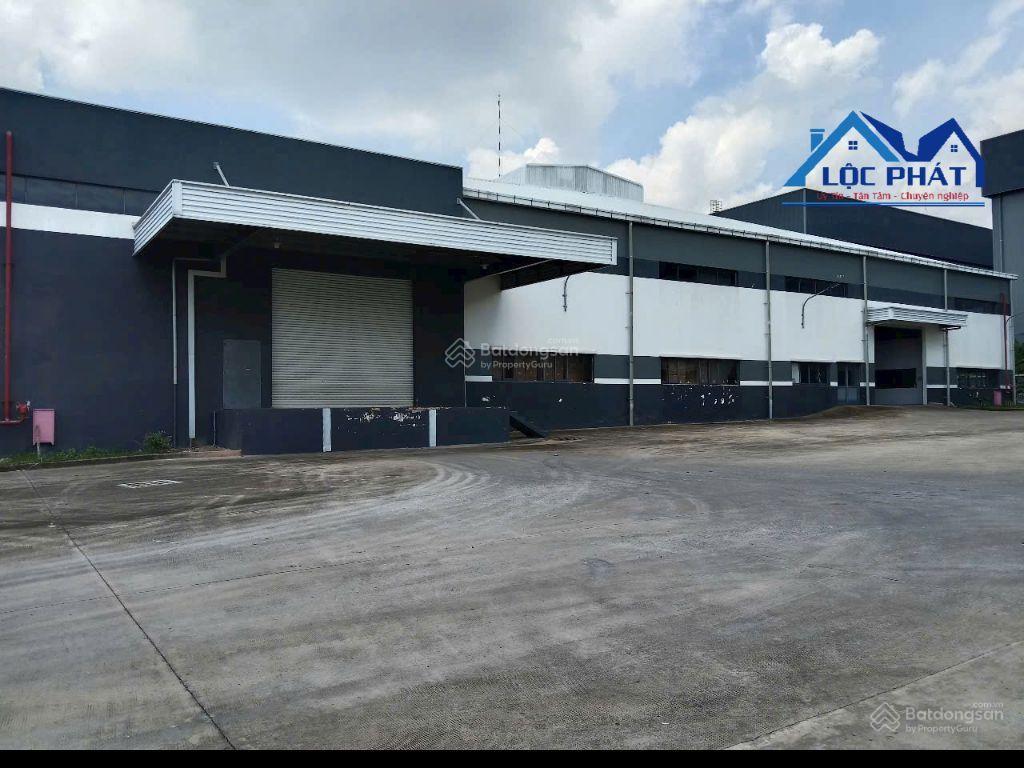 Cho thuê nhà xưởng 7858m2 tại long thành giá 930 triệu/tháng.  0933 725 ***.