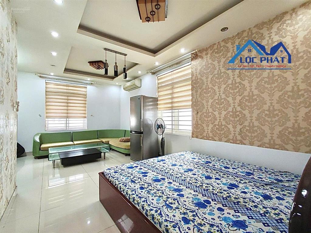 Biệt thự him lam đẳng cấp giữa trung tâm hcm 1 hầm 3 lầu + áp mái dt sàn 435m2 giá chỉ 75 tỷ
