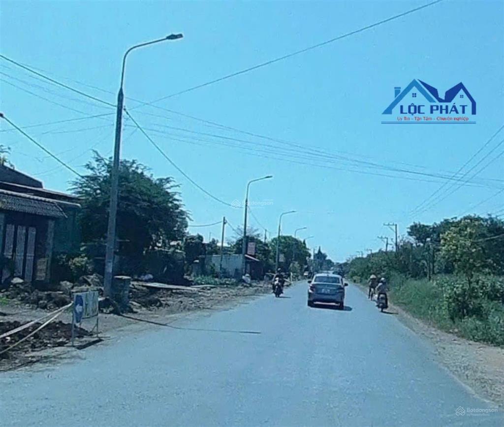 Định cư nước ngoài cần bán đất mặt tiền đường nhựa tại cẩm mỹ, tp đồng nai 2377m² giá chỉ 4,85 tỷ