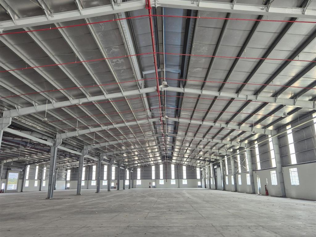 Chuyển nhượng nhà xưởng dt 10.691m2 tại kcn trảng bom giá 95 tỷ  0933 725 ***