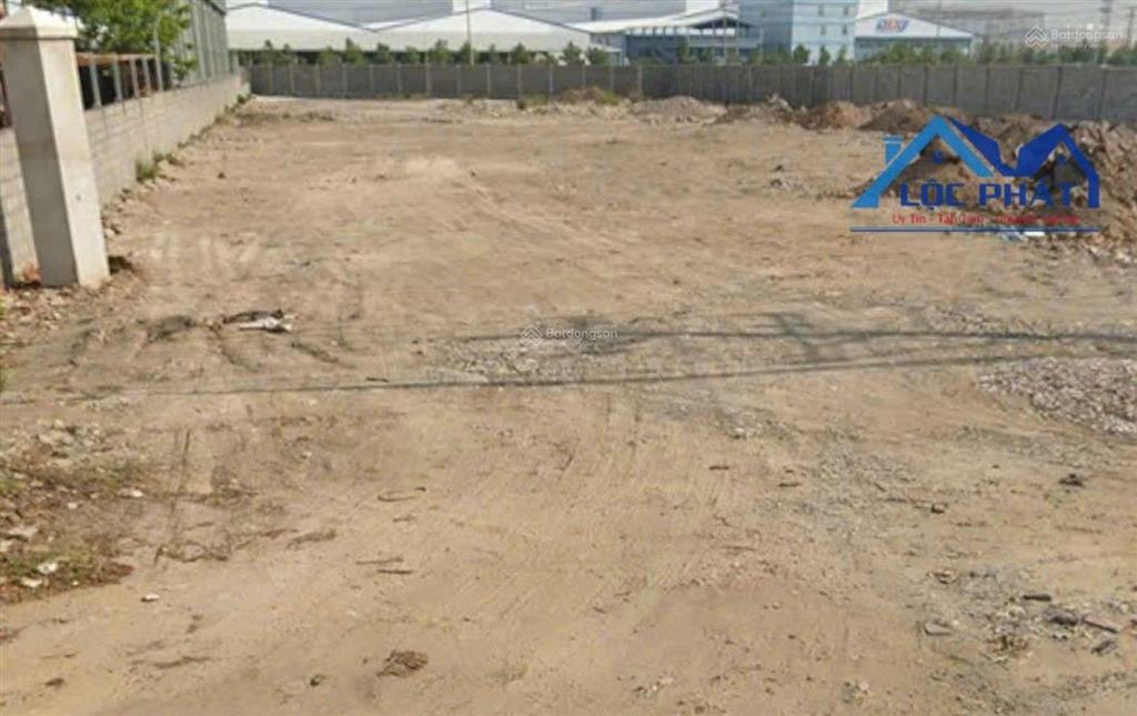 Bán đất mặt đường võ văn kiệt phường phú mỹ  hcm 1425m2 giá 19,5 tỷ