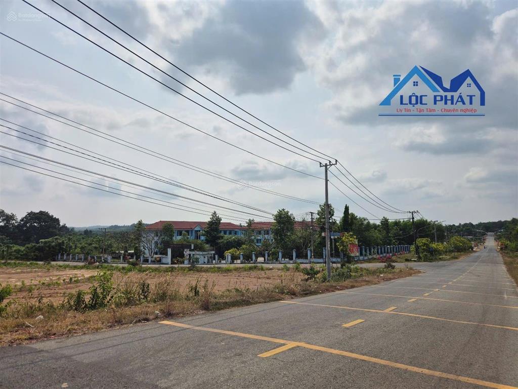 Bán đất mặt tiền đường đt746 xã tân định bắc tân uyên hcm diện tích 28.329m² giá 55 tỷ
