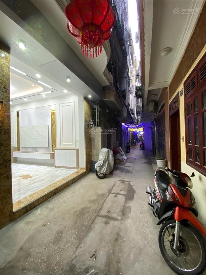 Chính chủ cần bán gấp căn nhà mới coong khu phân lô  lô góc  ngõ thông số 22 ngõ 159 phố hm.