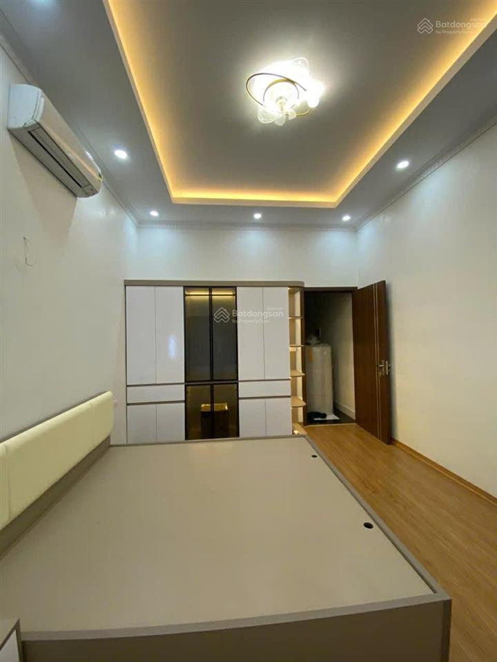 Chính chủ cần bán gấp căn nhà mới coong khu phân lô  lô góc  ngõ thông số 22 ngõ 159 phố hm.