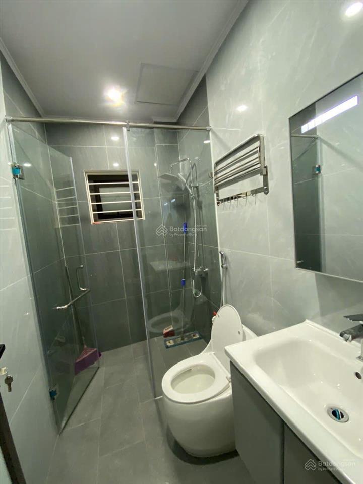 Chính chủ cần bán gấp căn nhà mới coong khu phân lô  lô góc  ngõ thông số 22 ngõ 159 phố hm.