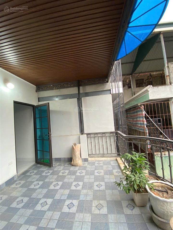 Chính chủ cần bán gấp căn nhà mới coong khu phân lô  lô góc  ngõ thông số 22 ngõ 159 phố hm.