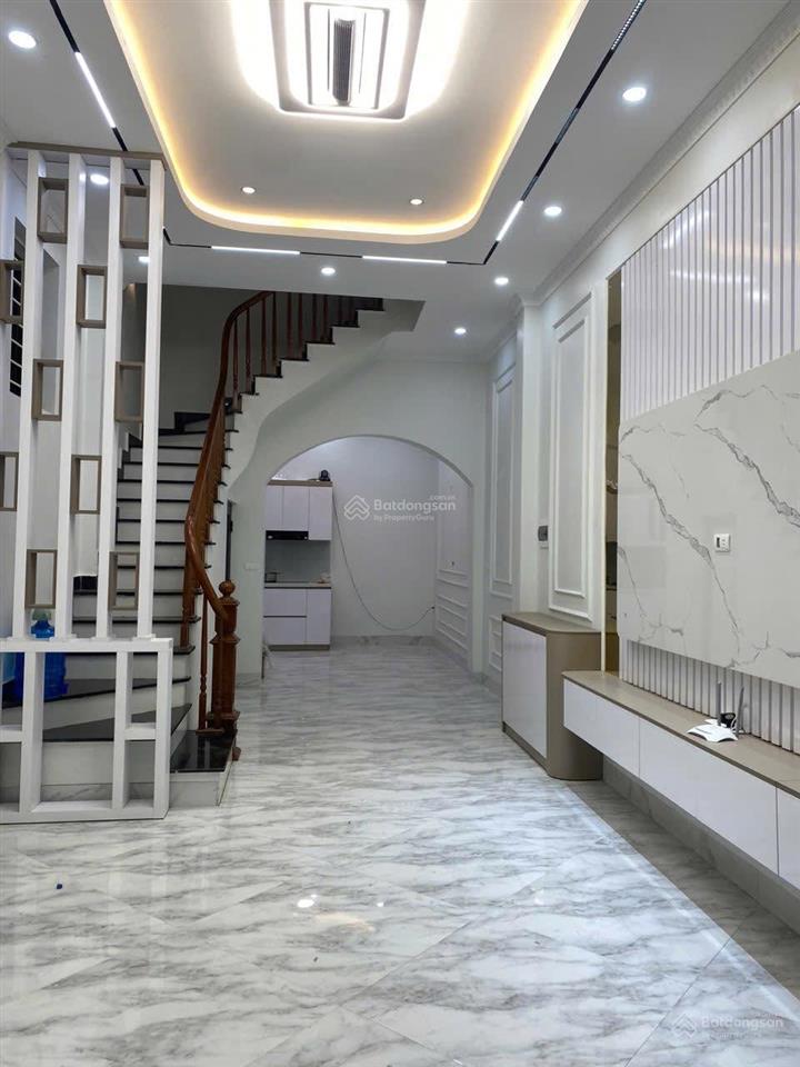 Chính chủ cần bán gấp căn nhà mới coong khu phân lô  lô góc  ngõ thông số 22 ngõ 159 phố hm.