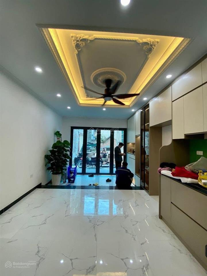 Siêu phẩm  tài chính nhú 7 tỷ phố minh khai ngõ thông kinh doanh nhà mới thang máy.