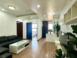 Cc bán căn royal park 2 ngủ full nội thất