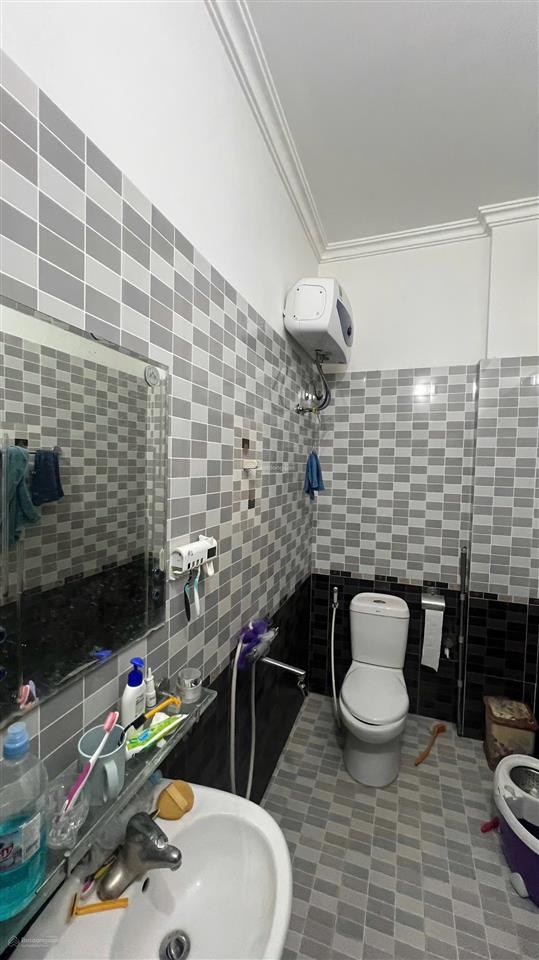 Bán nhà 4 tầng căn áp góc mặt đường trục chính 21m  gần vin dương kinh về nhà ở ngay full nội thất