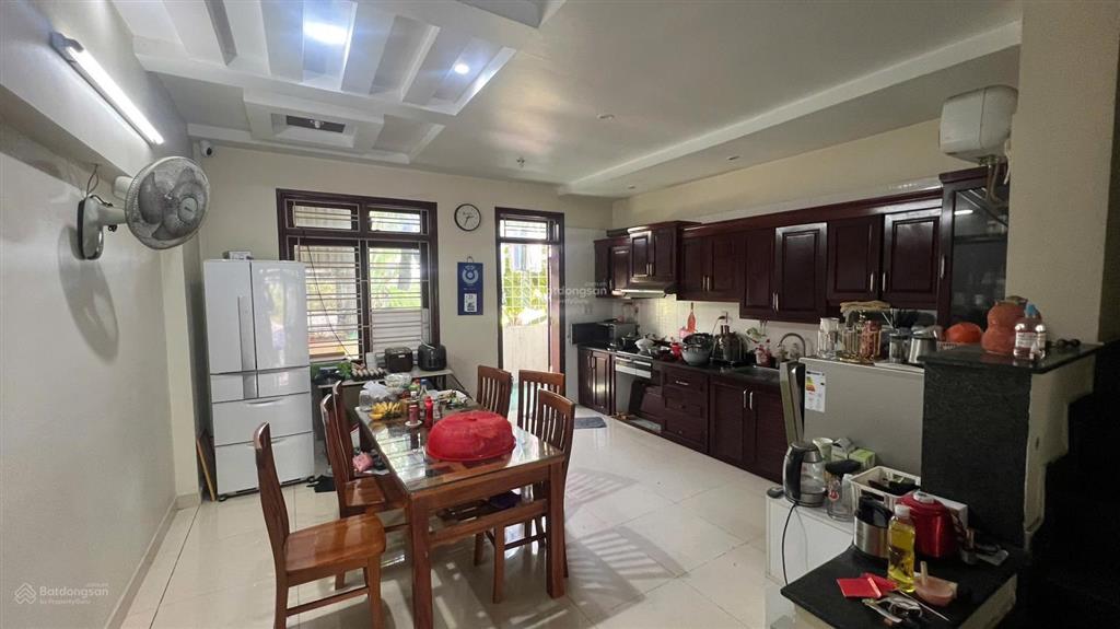 Bán nhà 4 tầng căn áp góc mặt đường trục chính 21m  gần vin dương kinh về nhà ở ngay full nội thất