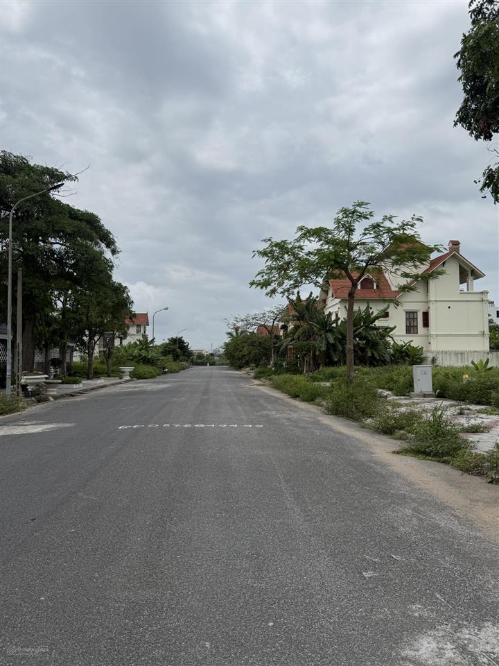Bán đất biệt thự kđt anh dũng 5  200m²  bìa đỏ chính chủ