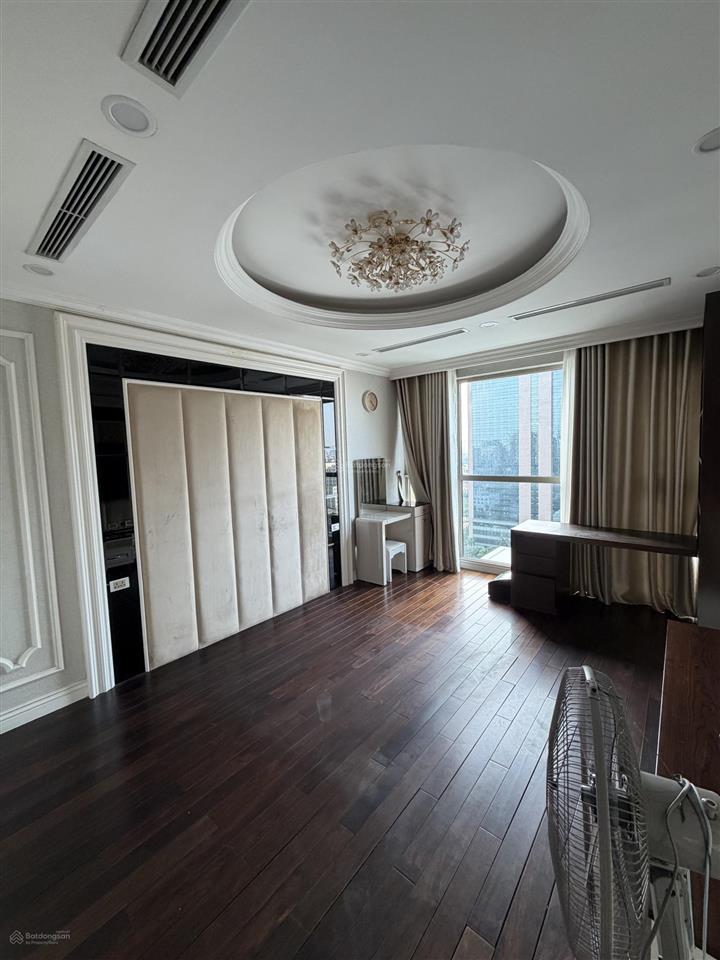 Cc bán ch mandarin garden hoàng minh giám 168m tầng 2x view trần duy hưng giá 19,9 tỷ