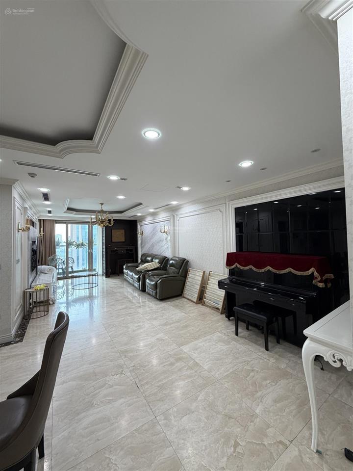 Cc bán ch mandarin garden hoàng minh giám 168m tầng 2x view trần duy hưng giá 19,9 tỷ