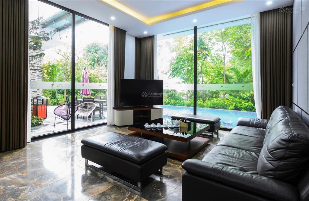 Villa 300m2 anh vũ view hồ có hầm full tiện ích xông hơi ướt + khô, bể sục onsen jacuzzi thảo dược
