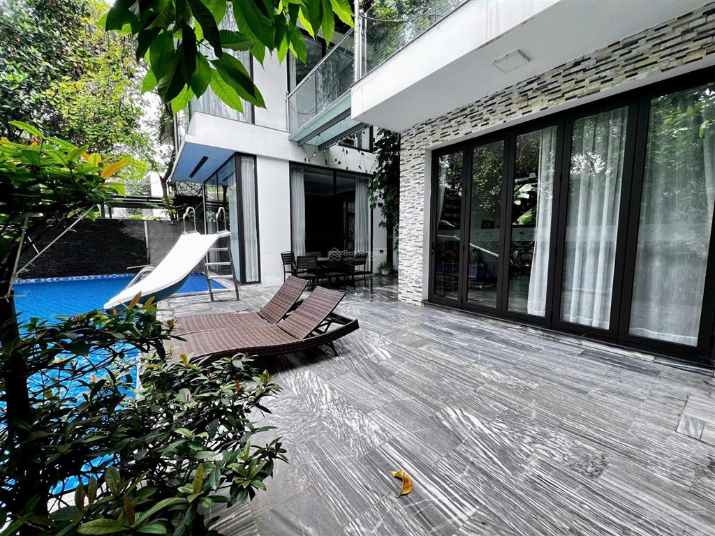Villa 300m2 anh vũ view hồ có hầm full tiện ích xông hơi ướt + khô, bể sục onsen jacuzzi thảo dược