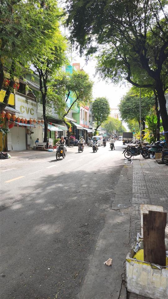 Cho thuê nhà nguyên căn mặt tiền gia phúthích hợp ở và kinh doanh