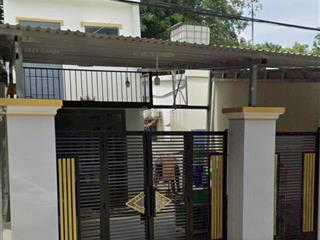 Bán nhà phường phú an bến cát cũ mặt tiền đường nhựa 12m kinh doanh. dt 122m trệt lầu .sổ sẵn