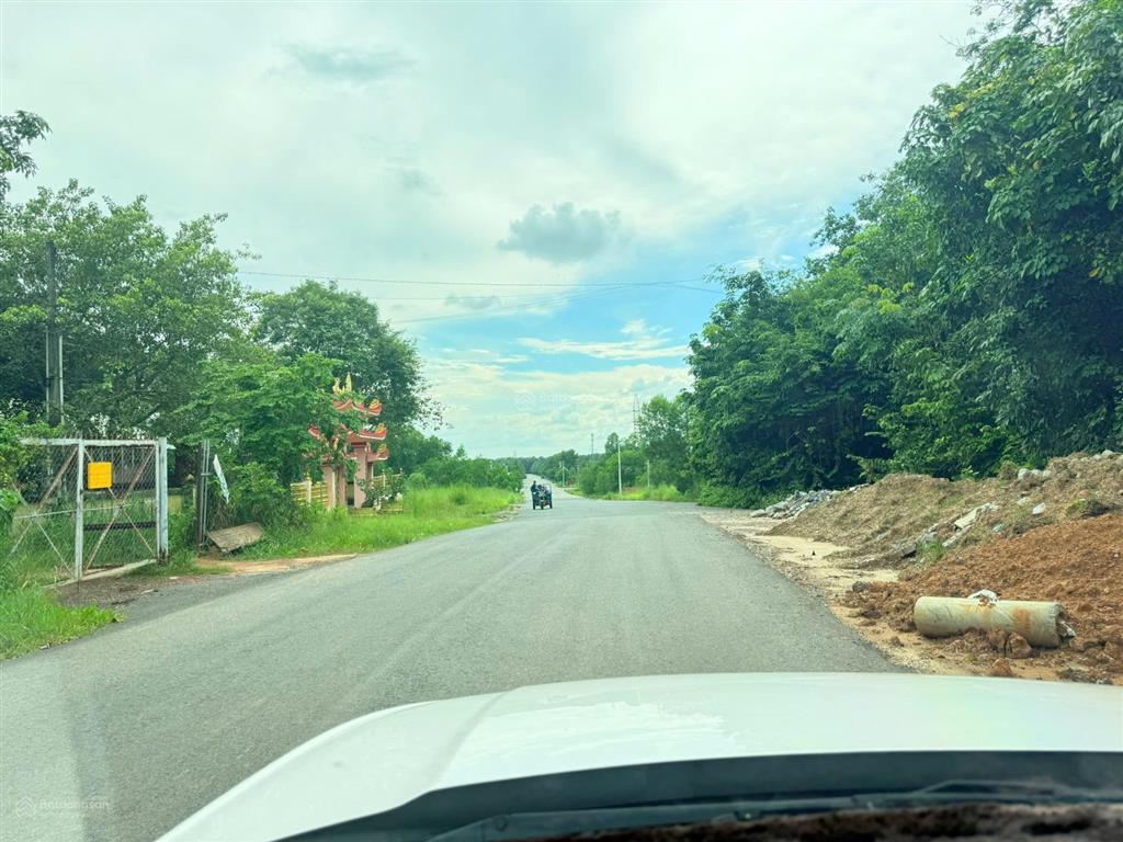 Bán đất phường thới hòa bến cát giáp mỹ phước. diện tích 6x69 (419m2) thổ cư 300m2. giá rẻ đầu tư