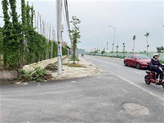 Bán đất tại phú mỹ, thủ dầu một, gia 2,85 tỷ, 121m2, nhiều tiện ích gần chợ phú mỹ