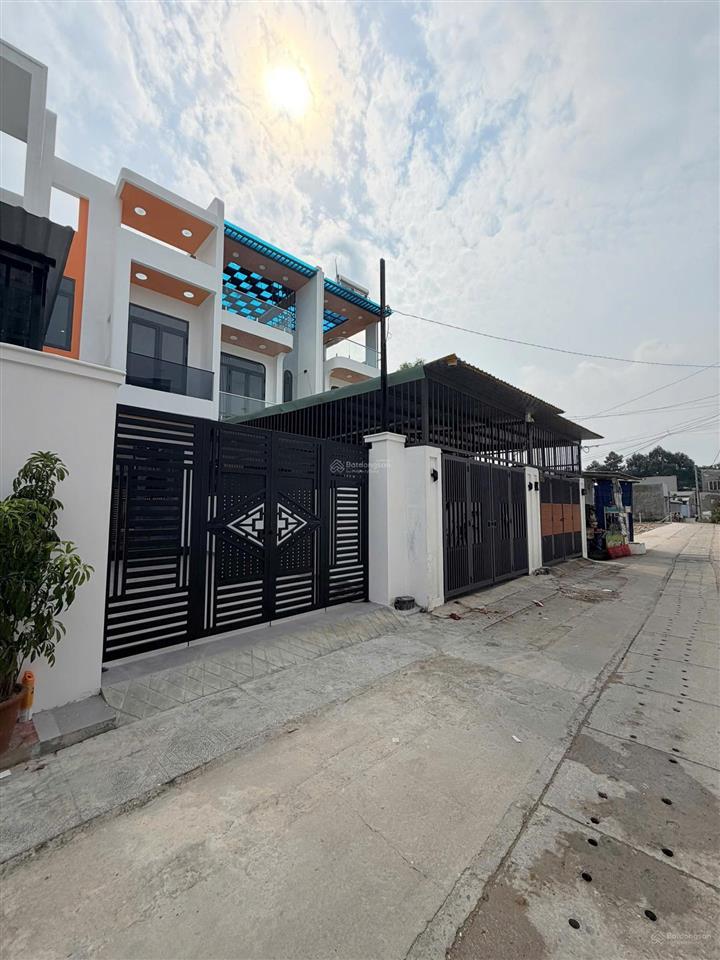 Nhà 1 lầu mới xây hẻm 99 lê hồng phong, phú lợi dtsd 142.8m2, giá 3.95 tỷ đủ công năng