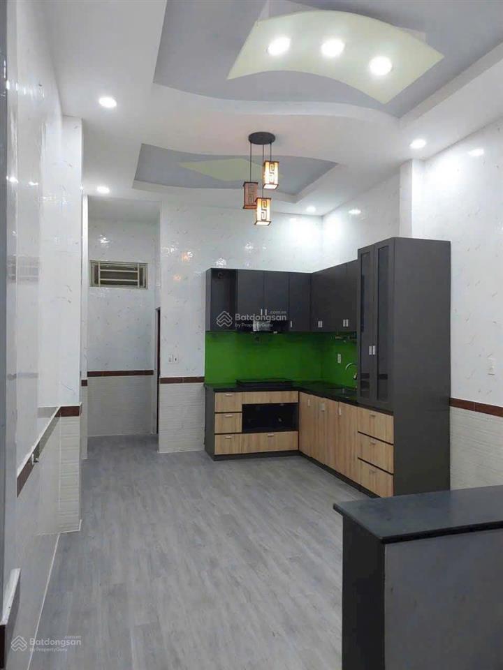 Cho thuê nhà hxh 1/ số 4, p 11, gò vấp, dt 3,5 x 15m. hẻm xe hơi, gần mặt tiền đường