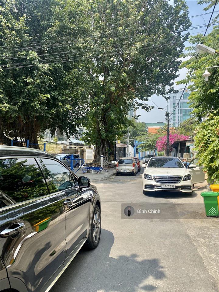 Nhà bán hẻm vip đường thân nhân trung, p13 tân bình. dt 4.6x24m, giá chỉ 15.3 tỷ